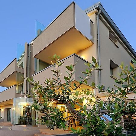 Hotel & Residence Cavalluccio Marino Rimini Exteriör bild