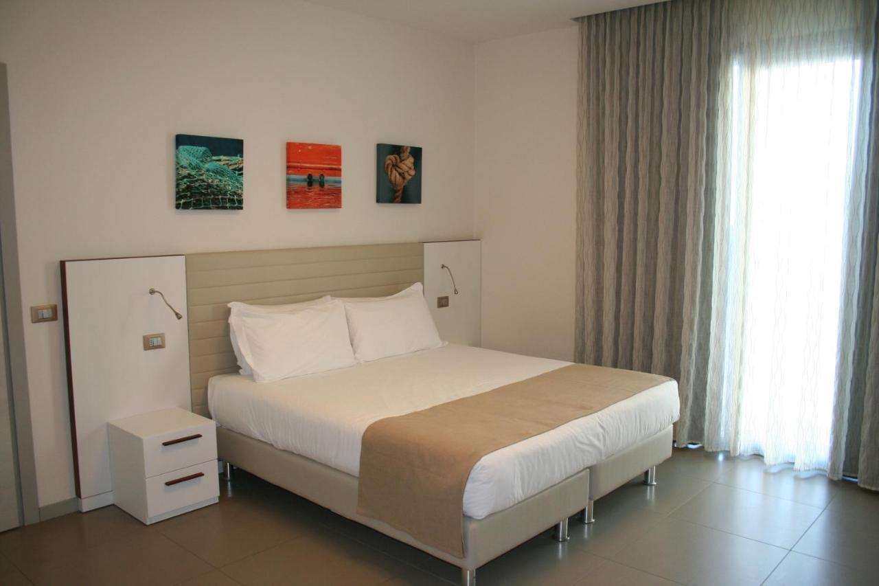 Hotel & Residence Cavalluccio Marino Rimini Rum bild