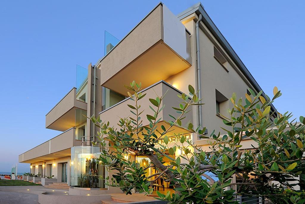Hotel & Residence Cavalluccio Marino Rimini Exteriör bild